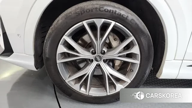 Audi Q8 (4M) id 3349642 из Кореи 15