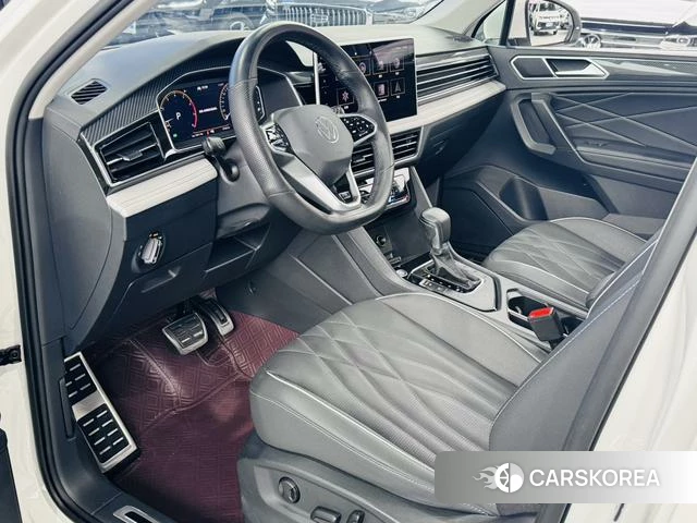 Volkswagen Tiguan L 2022 Белый из Китая, фото 5