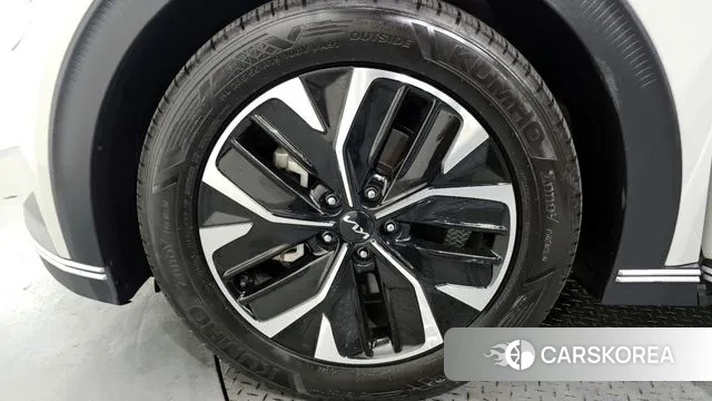 Kia EV6 id 3116109 из Кореи 15