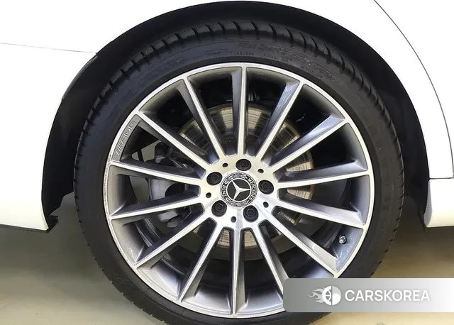 Mercedes-Benz E-Class W213 id 3394634 из Кореи 15