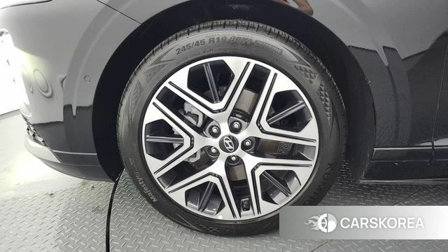 Hyundai Grandeur (GN7) id 4308257 из Кореи 29