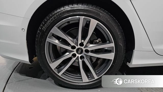 Audi A6 (C8) id 4322803 из Кореи 30