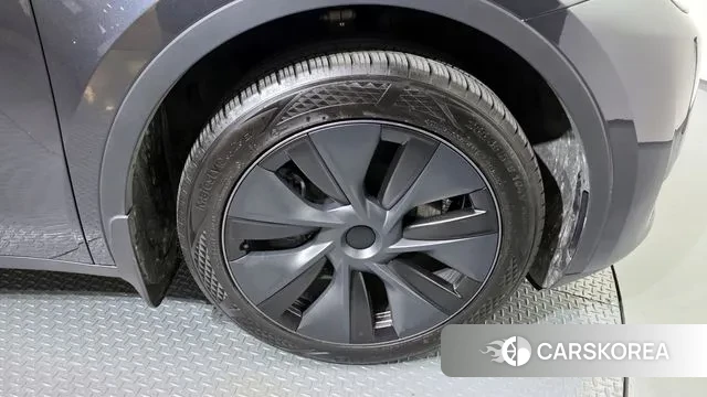 Tesla Model Y id 3382823 из Кореи 15