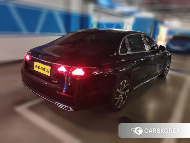 Mercedes-Benz E-class 2024 Черный из Китая, фото 5