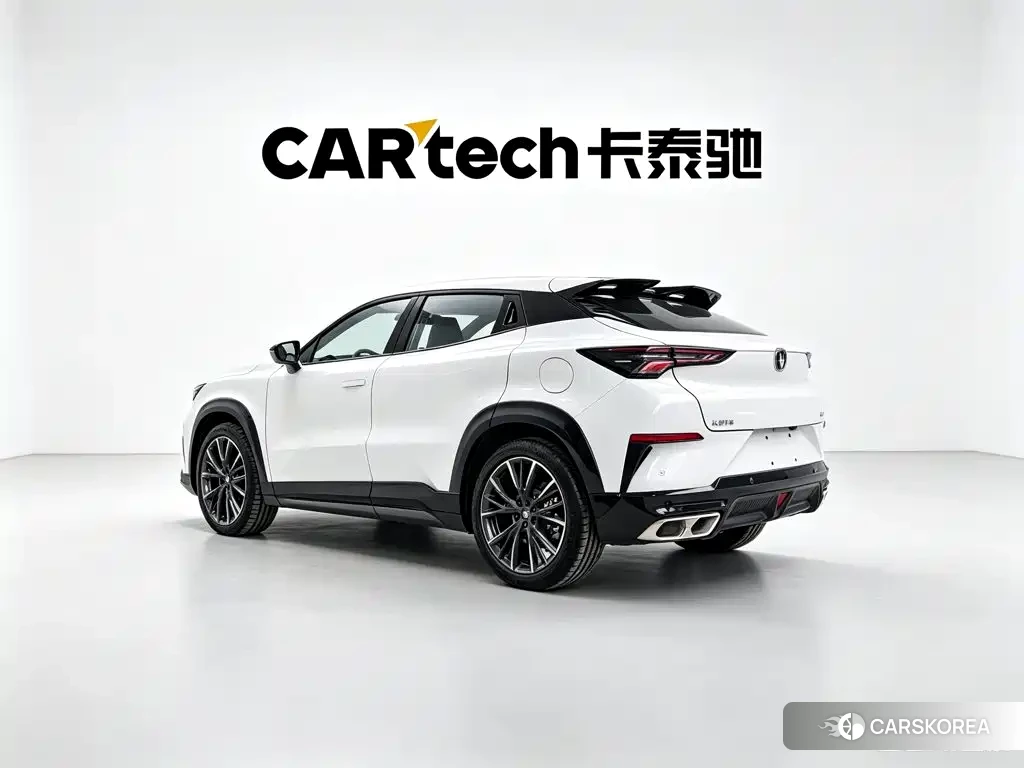 Chang'an Changan UNI-T 2026 Белый из Китая, фото 5