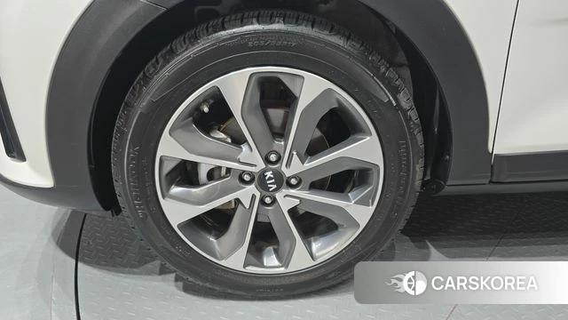 Kia Stonic id 4918763 из Кореи 27