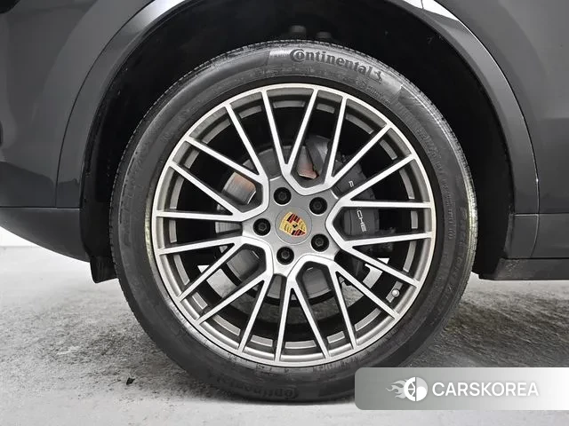 Porsche Cayenne (PO536) id 3305666 из Кореи 15