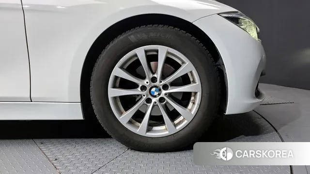 BMW 3 Series (F30) id 3754732 из Кореи 15