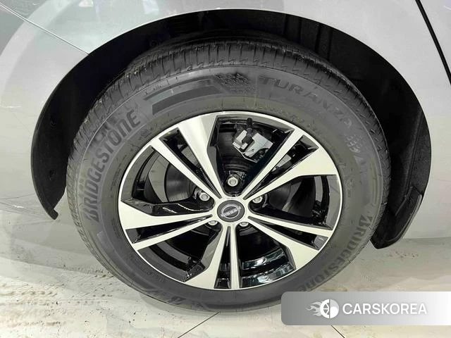 Nissan Xuan Yi id 4259232 из Китая 17