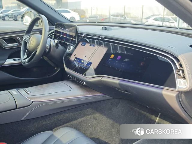 Mercedes-Benz E-class PHEV id 4276773 из Китая 14
