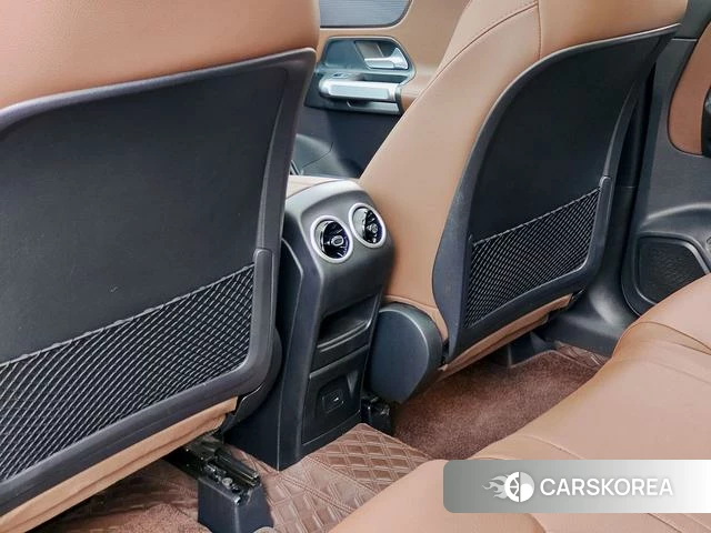 Mercedes-Benz GLB 2023 Черный из Китая, фото 5