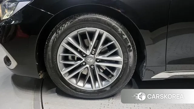 Hyundai Grandeur IG id 3541180 из Кореи 15