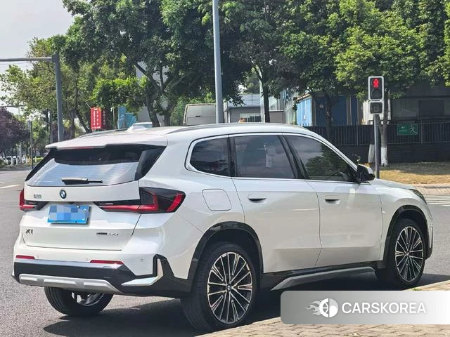 BMW X1 2024 Белый из Китая, фото 5