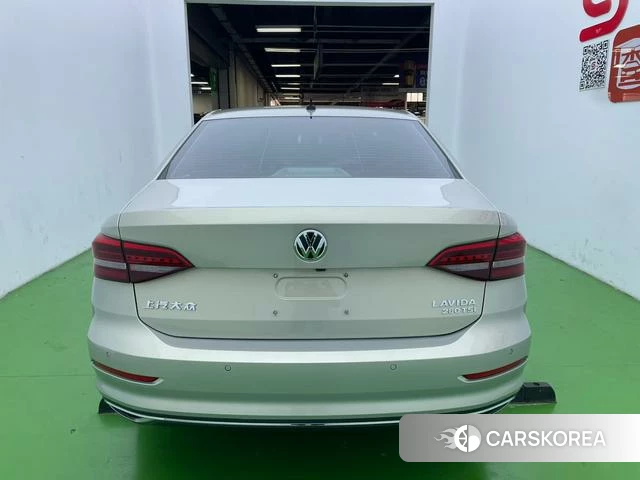 Volkswagen Lavida 2020 Шампань из Китая, фото 5