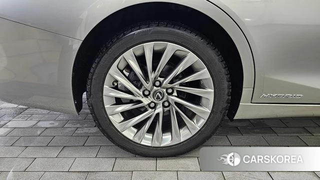 Lexus ES300h 7th generation id 4754221 из Кореи 29