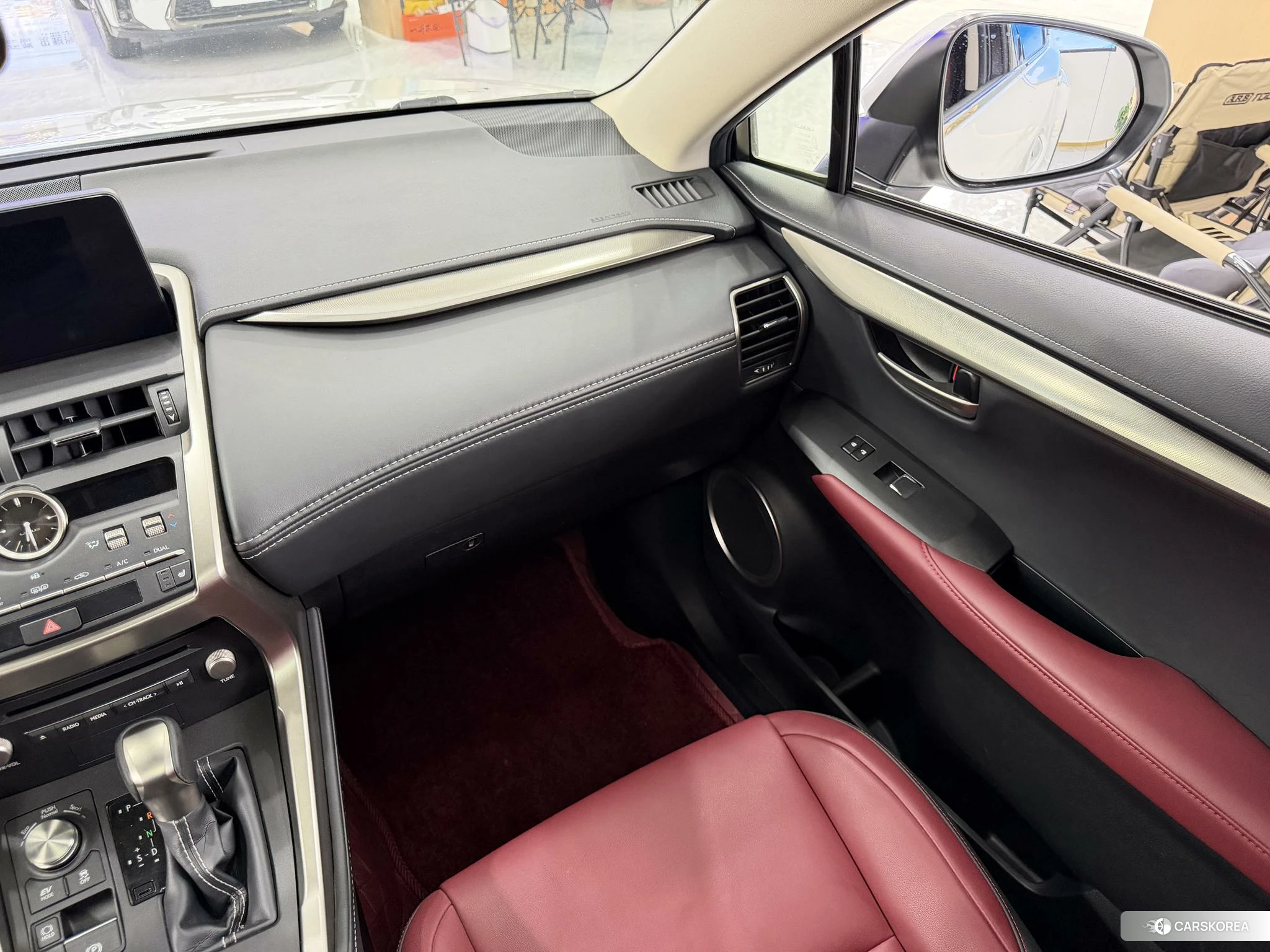 Lexus NX id 4512863 из Китая 15