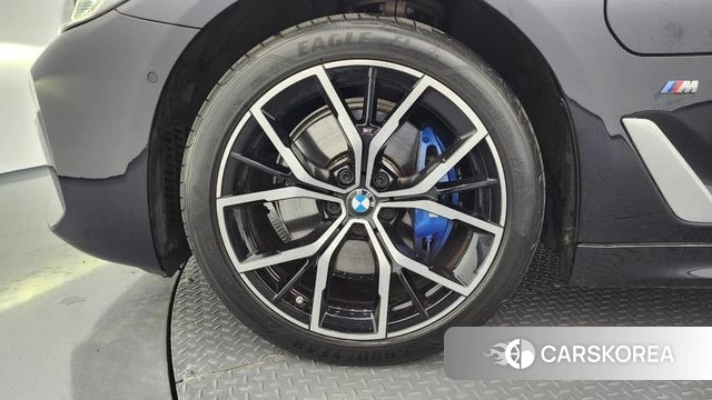 BMW 5 Series (G30) id 4389296 из Кореи 29