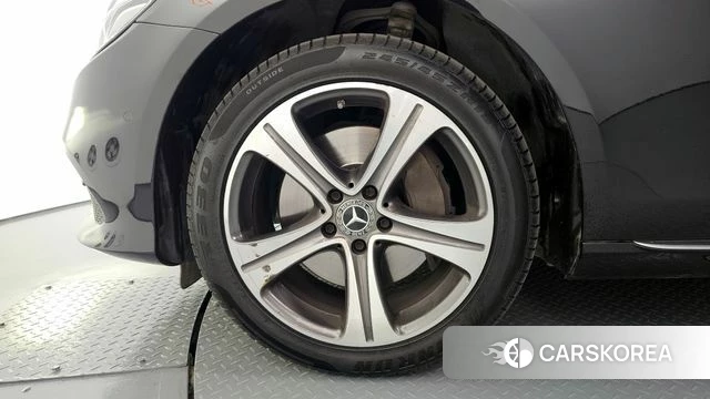 Mercedes-Benz E-Class W213 id 3925185 из Кореи 15