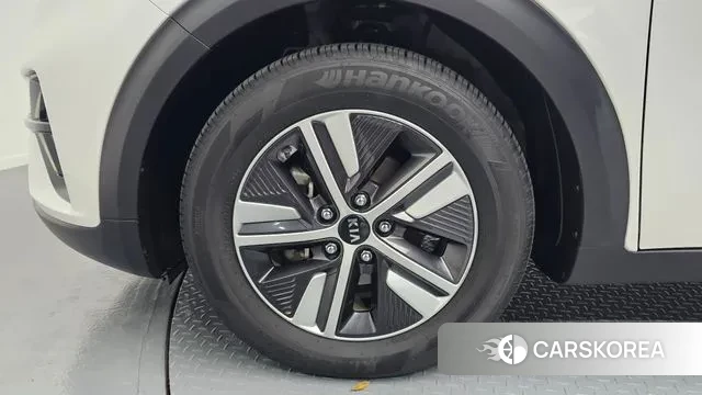 Kia The New Niro id 2985956 из Кореи 15