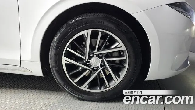 Hyundai The New Grandeur IG id 2789887 из Кореи 15