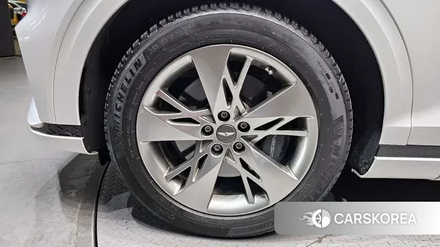 Genesis GV70 id 3735524 из Кореи 15