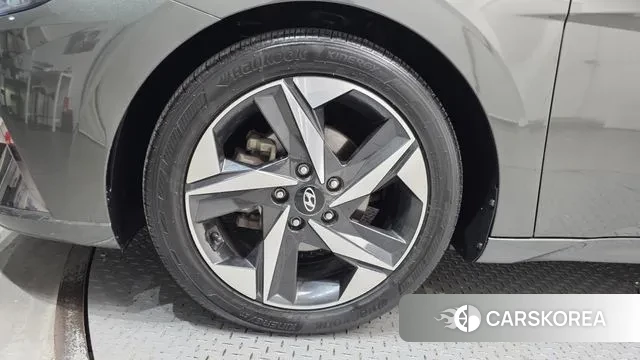 Hyundai Avante (CN7) id 3691520 из Кореи 15