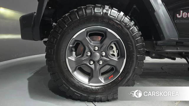 Jeep Gladiator (JT) id 4696242 из Кореи 15