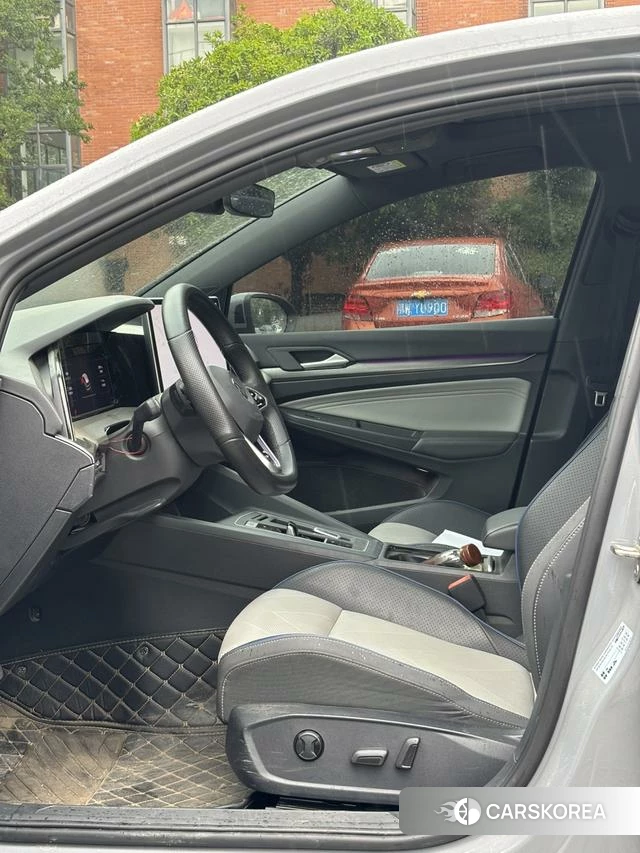 Volkswagen Golf id 4392302 из Китая 9