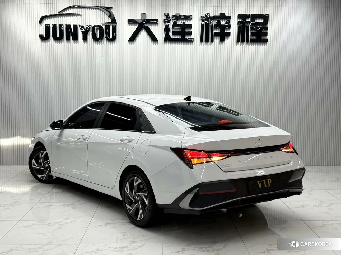 Hyundai Elantra id 4492722 из Китая 17