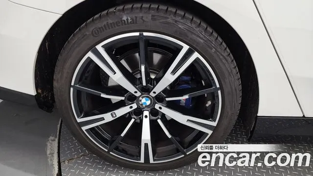 BMW 5 Series (G60) id 2694427 из Кореи 15