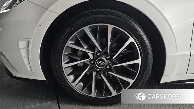 Hyundai Sonata (DN8) id 3760678 из Кореи 15