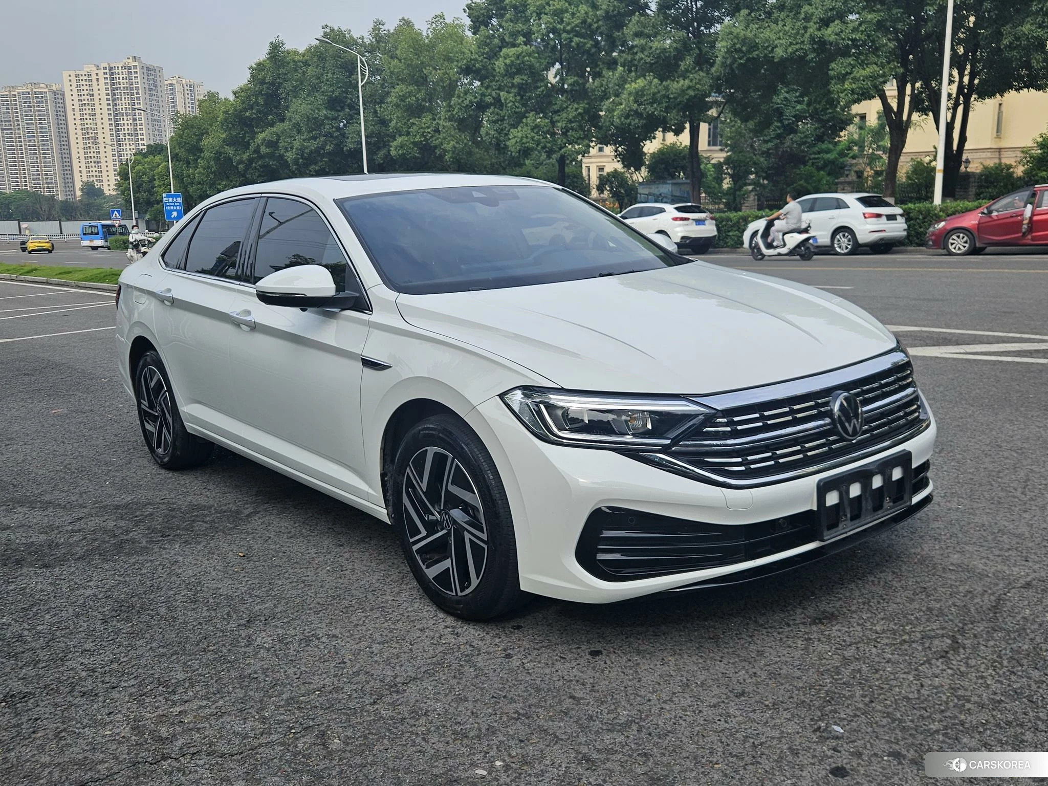 Volkswagen Sagitar 2022 Белый из Китая, фото 5