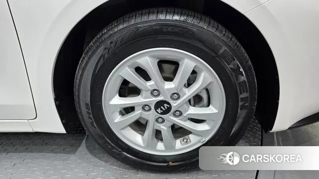 Kia Come New K3 id 3765652 из Кореи 15