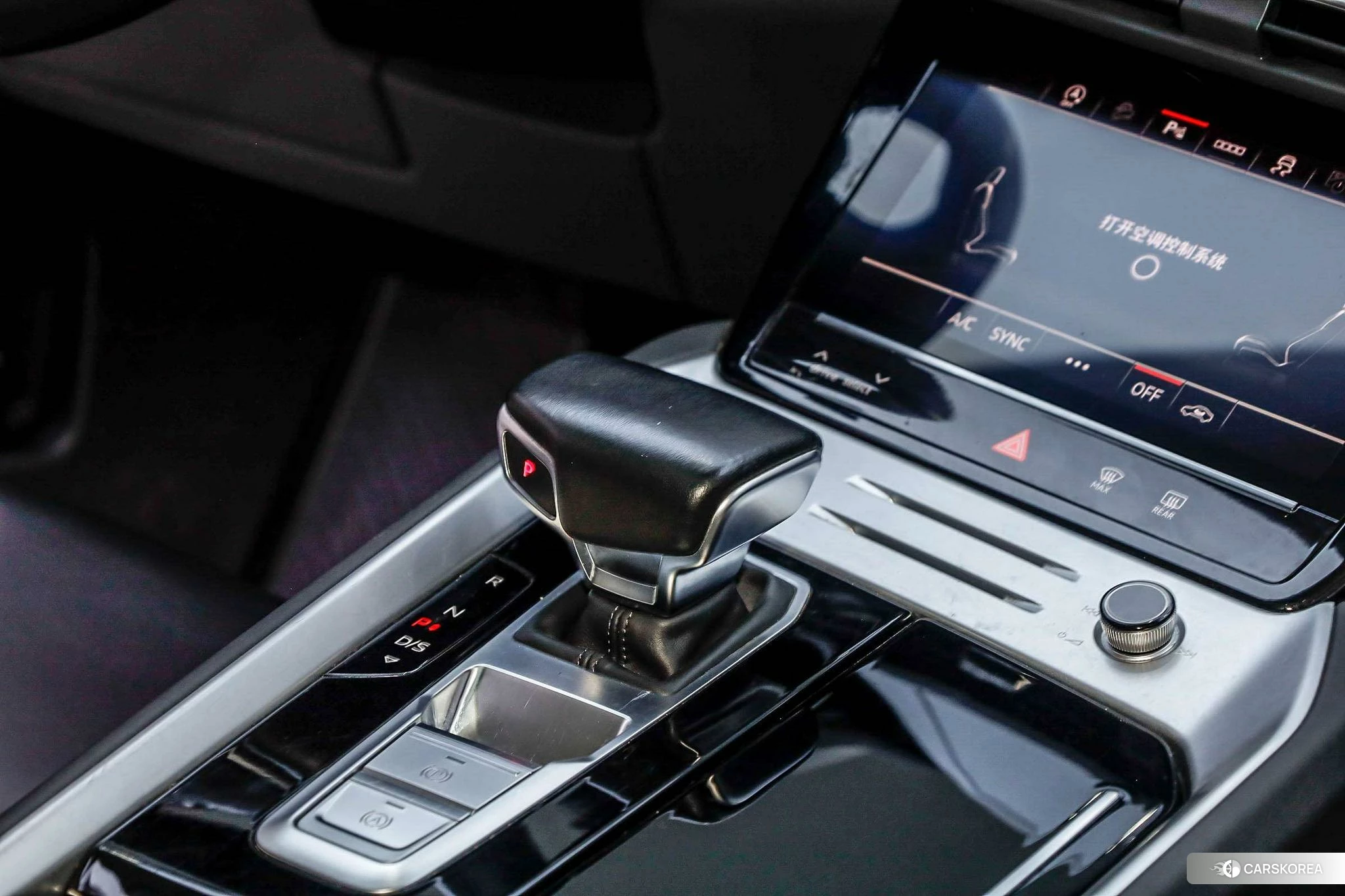 Audi Q6 id 4467942 из Китая 30