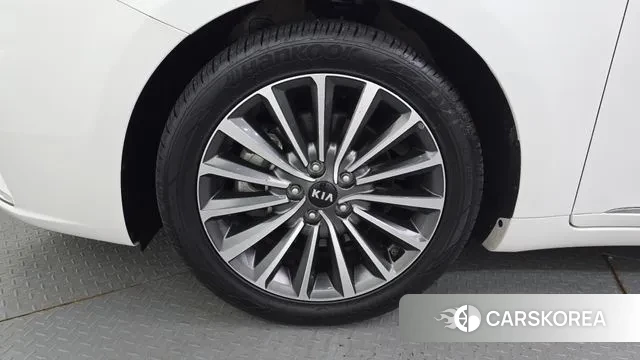 Kia Come New K7 id 3578711 из Кореи 15