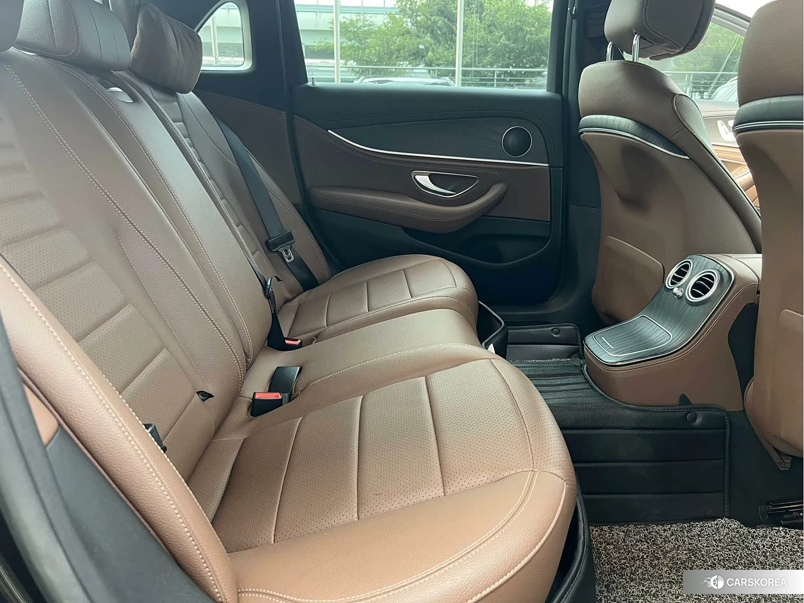 Mercedes-Benz E-class id 4486458 из Китая 8