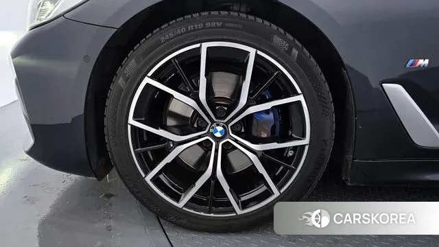 BMW 5 Series (G30) id 3519100 из Кореи 15