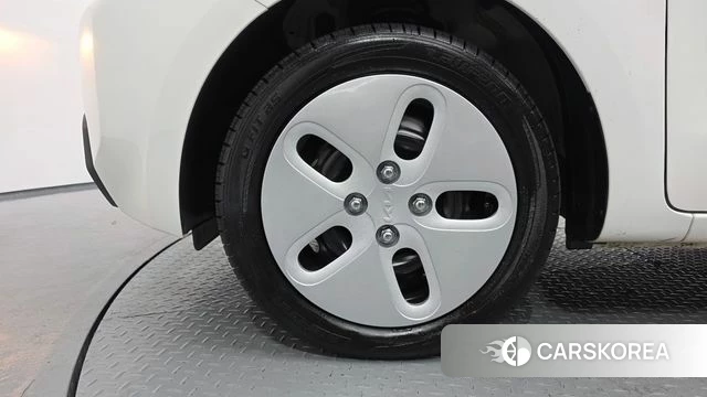 Kia The New Kia Ray id 4354467 из Кореи 25