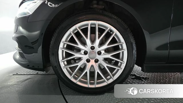Audi New A6 id 4417384 из Кореи 15
