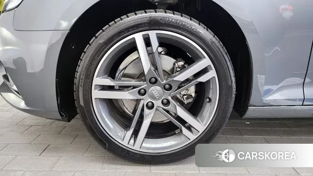 Audi A4 (B9) id 3766103 из Кореи 15