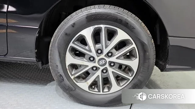 Hyundai The New Grand Starex id 3698224 из Кореи 15