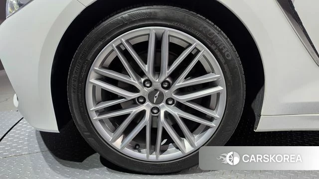 Genesis G70 id 4698471 из Кореи 29