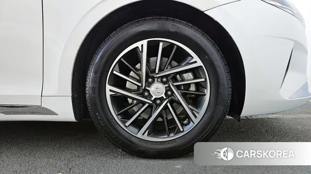 Hyundai The New Grandeur IG id 3349083 из Кореи 15