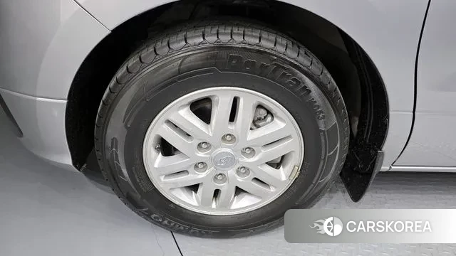 Hyundai The New Grand Starex id 3129053 из Кореи 15