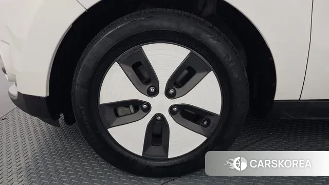 Kia Soul EV id 3761234 из Кореи 15