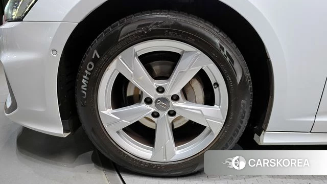 Audi A6 (C8) id 3898703 из Кореи 15