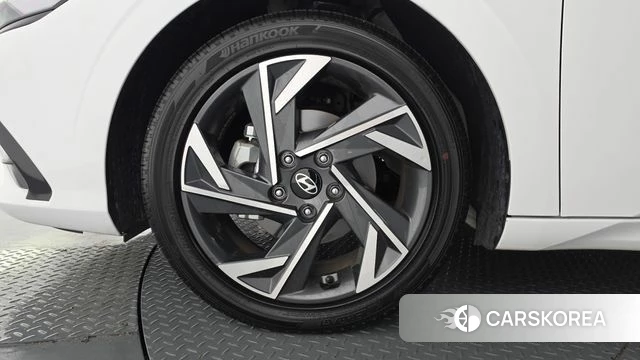 Hyundai The New Avante (CN7) id 4302521 из Кореи 31