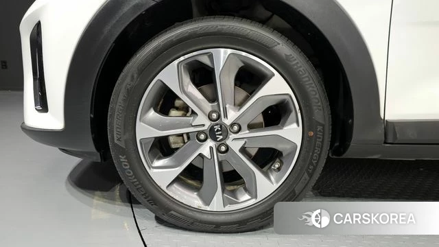 Kia Stonic id 3936021 из Кореи 15