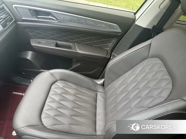 Volkswagen Tourang id 4213849 из Китая 19