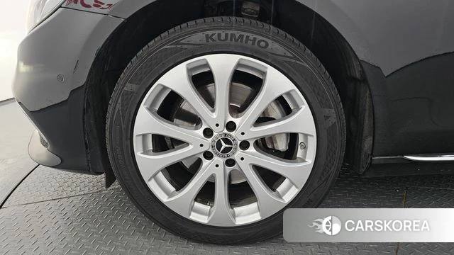 Mercedes-Benz E-Class W213 id 4594978 из Кореи 30